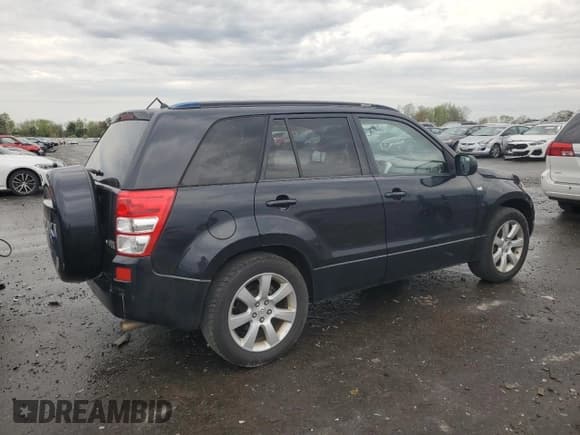 ✅ 2009 Suzuki Grand Vitara • VIN: JS3TE149794100133 • Lot: 52919795. Listed on Copart with 207,928 mi. Free auction sales archive from the USA and detailed vehicle history report at DreamBid. Image 3.