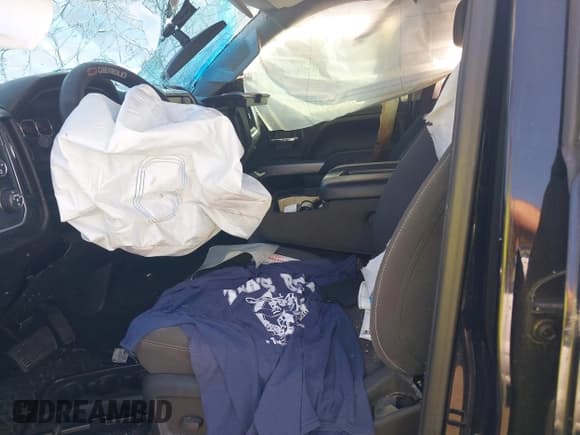 ✅ 2016 Chevrolet Silverado 1500 LT • VIN: 3GCUKREC3GG256934 • Лот: 42946929. Опубликован ранее на IAAI с пробегом Не указан. Бесплатный доступ к архиву аукционных продаж из США и подробный отчёт об истории автомобиля на DreamBid. Изображение 5.