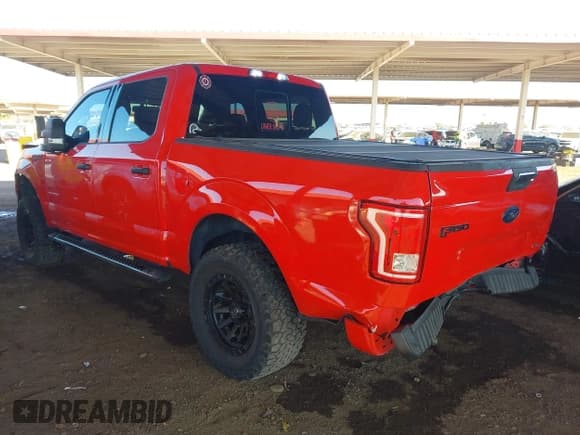 ✅ 2016 Ford F-150 Platinum • VIN: 1FTEW1EFXGFB36070 • Лот: 43586487. Опубликован ранее на IAAI с пробегом 107 504 миль. Бесплатный доступ к архиву аукционных продаж из США и подробный отчёт об истории автомобиля на DreamBid. Изображение 3.