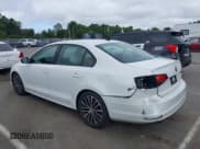 ✅ 2016 Volkswagen Jetta Sport • VIN: 3VWD17AJ3GM228366 • Lot: 43018875. Wystawiony na IAAI z przebiegiem 117 286 mil. Bezpłatny archiwum sprzedaży aukcyjnych z USA i szczegółowy raport historii pojazdu na DreamBid. Zdjęcie 3.
