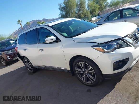 ✅ 2018 Nissan Pathfinder SL • VIN: 5N1DR2MM1JC670197 • Lot: 43409571. Listed on IAAI with 101,067 mi. Free auction sales archive from the USA and detailed vehicle history report at DreamBid. Image 13.