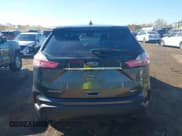 ✅ 2020 Ford Edge SE • VIN: 2FMPK4G9XLBA61536 • Lot: 43614009. Wystawiony na IAAI z przebiegiem 63 370 mil. Bezpłatny archiwum sprzedaży aukcyjnych z USA i szczegółowy raport historii pojazdu na DreamBid. Zdjęcie 16.