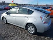 ✅ 2013 Toyota Prius • VIN: JTDKN3DPXD3040321 • Lot: 41477480. Listed on IAAI with 109,764 mi. Free auction sales archive from the USA and detailed vehicle history report at DreamBid. Image 3.