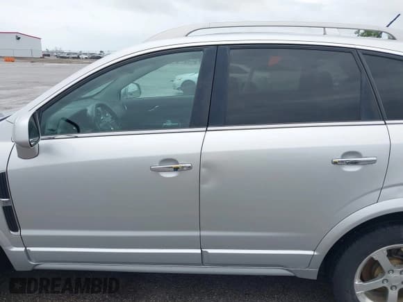 ✅ 2013 Chevrolet Captiva Sport LTZ • VIN: 3GNAL4EK9DS574633 • Lot: 42576418. Wystawiony na IAAI z przebiegiem 137 784 mil. Bezpłatny archiwum sprzedaży aukcyjnych z USA i szczegółowy raport historii pojazdu na DreamBid. Zdjęcie 12.