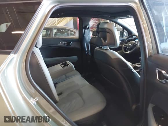 ✅ 2023 Kia Sportage X-Pro • VIN: 5XYK7CAF0PG138196 • Lot: 41819236. Listed on IAAI with 21,263 mi. Free auction sales archive from the USA and detailed vehicle history report at DreamBid. Image 8.