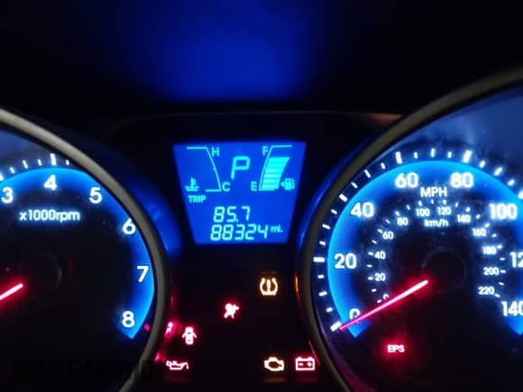 2011 Hyundai Tucson GLS z VIN KM8JU3AC7BU262415, wystawiony jako IAAI lot #43439786 z przebiegiem 88 234 mil mil oraz . Historia ofert i sprzedaży dostępna na DreamBid. Obrazek 15.