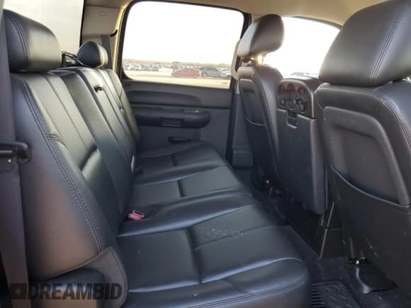 ✅ 2010 Chevrolet Silverado 1500 • VIN: 1GC4C0BG4AF138349 • Лот: 44080125. Опубликован ранее на Copart с пробегом 125 214 миль. Бесплатный доступ к архиву аукционных продаж из США и подробный отчёт об истории автомобиля на DreamBid. Изображение 10.