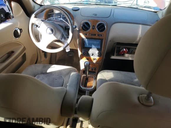 ✅ 2006 Chevrolet HHR LT • VIN: 3GNDA23P86S544015 • Lot: 43370935. Listed on Copart with 130,255 mi. Free auction sales archive from the USA and detailed vehicle history report at DreamBid. Image 8.