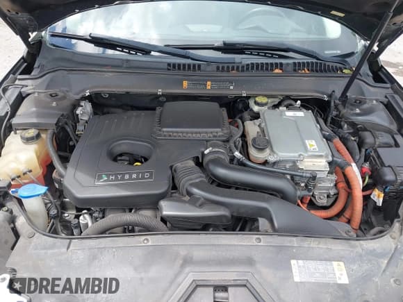 ✅ 2015 Lincoln MKZ Hybrid • VIN: 3LN6L2LU5FR624389 • Lot: 42750207. Listed on IAAI with 103,233 mi. Free auction sales archive from the USA and detailed vehicle history report at DreamBid. Image 10.