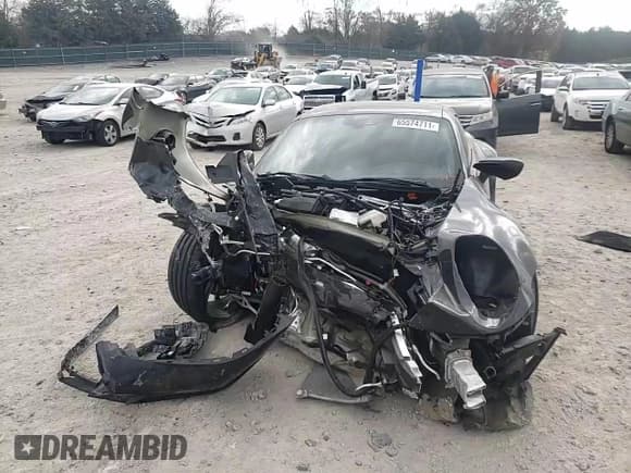 ✅ 2020 Porsche 911 Carrera S • VIN: WP0AB2A90LS225261 • Lot: 65574711. Wystawiony na Copart z przebiegiem Nie podano. Bezpłatny archiwum sprzedaży aukcyjnych z USA i szczegółowy raport historii pojazdu na DreamBid. Zdjęcie 11.