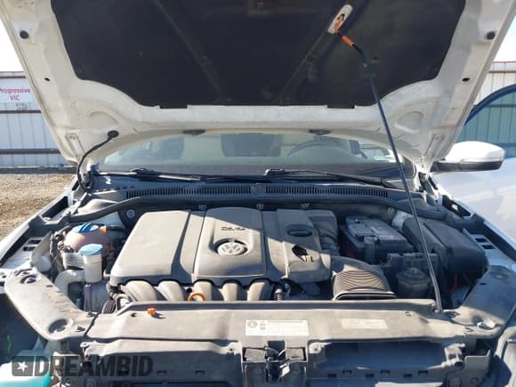 ✅ 2012 Volkswagen Jetta SEL • VIN: 3VWLP7AJ7CM424797 • Lot: 42063111. Listed on IAAI with 179,097 mi. Free auction sales archive from the USA and detailed vehicle history report at DreamBid. Image 10.