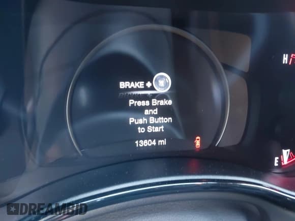 ✅ 2023 Dodge Durango R/T • VIN: 1C4SDJCT5PC655417 • Lot: 42755329. Wystawiony na IAAI z przebiegiem 13 604 mil. Bezpłatny archiwum sprzedaży aukcyjnych z USA i szczegółowy raport historii pojazdu na DreamBid. Zdjęcie 7.