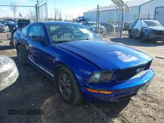 ✅ 2005 Ford Mustang Deluxe • VIN: 1ZVFT80N455145187 • Lot: 43810779. Listed on IAAI with 157,263 mi. Free auction sales archive from the USA and detailed vehicle history report at DreamBid. Image 1.