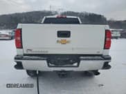 ✅ 2018 Chevrolet Silverado 2500HD LT • VIN: 1GC1KVEG1JF204581 • Lot: 88690305. Wystawiony na Copart z przebiegiem 131 127 mil. Bezpłatny archiwum sprzedaży aukcyjnych z USA i szczegółowy raport historii pojazdu na DreamBid. Zdjęcie 6.