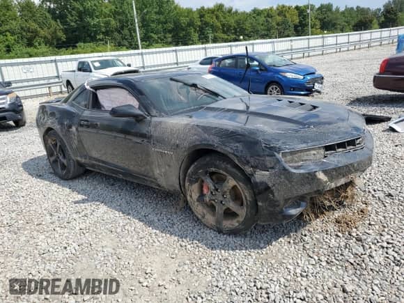 2015 Chevrolet Camaro SS with VIN 2G1FH1EJ1F9173947, listed as a Copart auction lot 68807705 with 98,104 mi miles and Salvage title. Bid and sale history available at DreamBid. Image 4.
