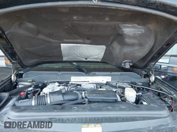 ✅ 2017 Chevrolet Silverado 2500HD LT • VIN: 1GC1KVEY7HF120235 • Lot: 42770202. Wystawiony na IAAI z przebiegiem 110 417 mil. Bezpłatny archiwum sprzedaży aukcyjnych z USA i szczegółowy raport historii pojazdu na DreamBid. Zdjęcie 10.