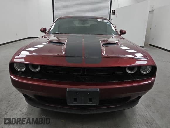 2021 Dodge Challenger SXT z VIN 2C3CDZAG8MH533348, wystawiony jako Copart lot #85729935 z przebiegiem 50 922 mil mil oraz Czysty tytuł • Clean title. Historia ofert i sprzedaży dostępna na DreamBid. Obrazek 5.