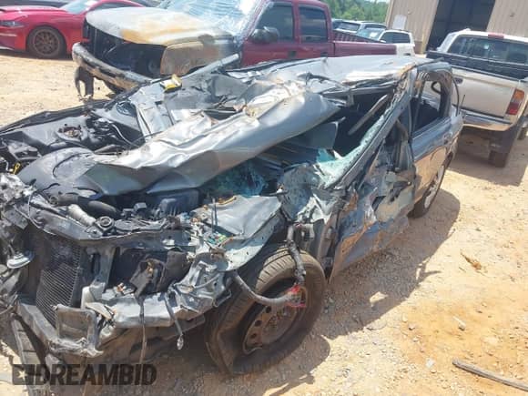 2004 Hyundai Sonata z VIN KMHWF25H84A015814, wystawiony jako IAAI lot #42665255 z przebiegiem Nie podano mil oraz . Historia ofert i sprzedaży dostępna na DreamBid. Obrazek 17.