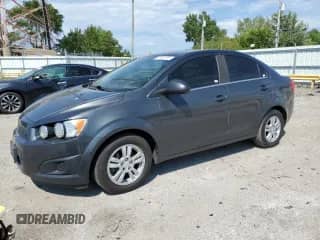 2016 Chevrolet Sonic LT с VIN 1G1JC5SH6G4164554, выставлен на аукционе Copart как лот 67486185 с пробегом 139 600 миль миль и Чистый • Clean title. История ставок и продаж доступна на DreamBid. Изображение 1.