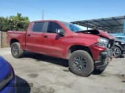 ✅ 2019 Chevrolet Silverado 1500 LT Trail Boss • VIN: 1GCPYFED8KZ132590 • Lot: 69626224. Wystawiony na Copart z przebiegiem 31 830 mil. Bezpłatny archiwum sprzedaży aukcyjnych z USA i szczegółowy raport historii pojazdu na DreamBid. Zdjęcie 4.