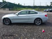 ✅ 2017 BMW 4 Series 430i xDrive • VIN: WBA4R9C53HK878182 • Lot: 42602395. Wystawiony na IAAI z przebiegiem 83 977 mil. Bezpłatny archiwum sprzedaży aukcyjnych z USA i szczegółowy raport historii pojazdu na DreamBid. Zdjęcie 14.