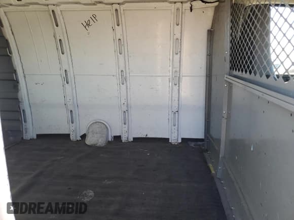 ✅ 2011 Chevrolet Express Cargo • VIN: 1GCWGGBA4B1155880 • Lot: 46640635. Listed on Copart with 206,187 mi. Free auction sales archive from the USA and detailed vehicle history report at DreamBid. Image 11.