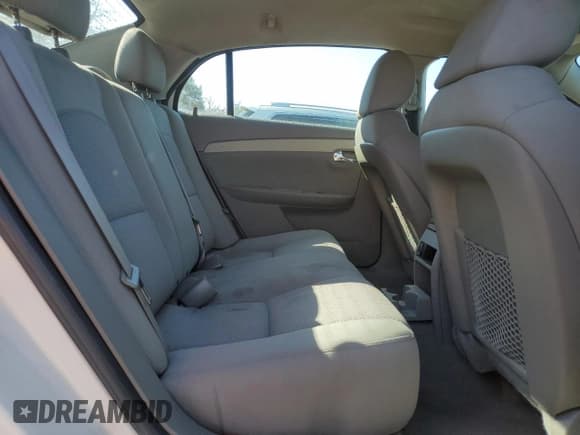 ✅ 2011 Chevrolet Malibu 1LS • VIN: 1G1ZB5E19BF247493 • Lot: 69725884. Listed on Copart with 155,574 mi. Free auction sales archive from the USA and detailed vehicle history report at DreamBid. Image 10.