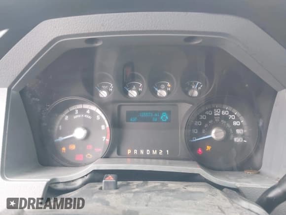 ✅ 2016 Ford F-250 XL • VIN: 1FT7W2B68GED10386 • Лот: 43188390. Опубликован ранее на IAAI с пробегом 125 573 миль. Бесплатный доступ к архиву аукционных продаж из США и подробный отчёт об истории автомобиля на DreamBid. Изображение 7.