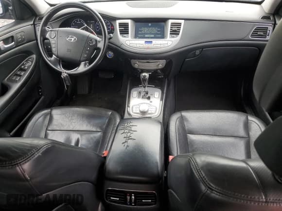 ✅ 2013 Hyundai Genesis 3.8L • VIN: KMHGC4DDXDU233100 • Lot: 57841905. Listed on Copart with 160,822 mi. Free auction sales archive from the USA and detailed vehicle history report at DreamBid. Image 8.