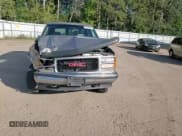 ✅ 1999 GMC Yukon • VIN: 1GKEK13RXXR512617 • Лот: 81743235. Опубликован ранее на Copart с пробегом 166 282 миль. Бесплатный доступ к архиву аукционных продаж из США и подробный отчёт об истории автомобиля на DreamBid. Изображение 14.