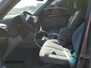 ✅ 2009 Hyundai Santa Fe GLS • VIN: 5NMSG13D89H278327 • Lot: 78579724. Listed on Copart with 157,025 mi. Free auction sales archive from the USA and detailed vehicle history report at DreamBid. Image 7.