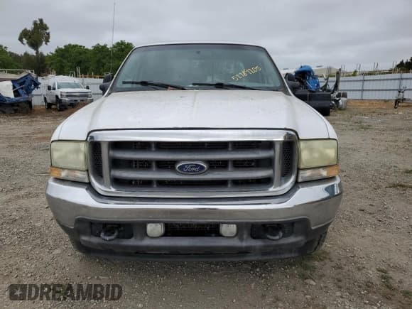 ✅ 2004 Ford F-350 XL • VIN: 1FTSW30S24EA85796 • Lot: 52789205. Wystawiony na Copart z przebiegiem Nie podano. Bezpłatny archiwum sprzedaży aukcyjnych z USA i szczegółowy raport historii pojazdu na DreamBid. Zdjęcie 5.