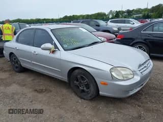 ✅ 2001 Hyundai Sonata • VIN: KMHWF25S21A379802 • Lot: 42365177. Wystawiony na IAAI z przebiegiem 57 890 mil. Bezpłatny archiwum sprzedaży aukcyjnych z USA i szczegółowy raport historii pojazdu na DreamBid. Zdjęcie 1.