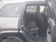 ✅ 2017 Jeep Grand Cherokee Altitude • VIN: 1C4RJFAG6HC768143 • Lot: 43790168. Listed on IAAI with 15,245 mi. Free auction sales archive from the USA and detailed vehicle history report at DreamBid. Image 8.