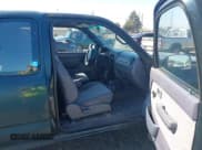 ✅ 1998 Toyota Tacoma • VIN: 4TAWM72N7WZ063967 • Lot: 43273531. Wystawiony na IAAI z przebiegiem 273 713 mil. Bezpłatny archiwum sprzedaży aukcyjnych z USA i szczegółowy raport historii pojazdu na DreamBid. Zdjęcie 5.