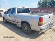 ✅ 2000 Chevrolet Silverado 1500 LS • VIN: 1GCEC19T2YZ291771 • Лот: 43213021. Опубликован ранее на IAAI с пробегом 212 385 миль. Бесплатный доступ к архиву аукционных продаж из США и подробный отчёт об истории автомобиля на DreamBid. Изображение 3.