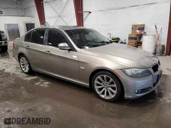 ✅ 2011 BMW 3 Series 328i xDrive • VIN: WBAPK5C53BA994635 • Lot: 50235645. Listed on Copart with 107,780 mi. Free auction sales archive from the USA and detailed vehicle history report at DreamBid. Image 4.