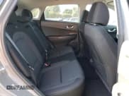 ✅ 2023 Hyundai Kona SE • VIN: KM8K23AG9PU167987 • Лот: 68767064. Опубликован ранее на Copart с пробегом 34 759 миль. Бесплатный доступ к архиву аукционных продаж из США и подробный отчёт об истории автомобиля на DreamBid. Изображение 11.