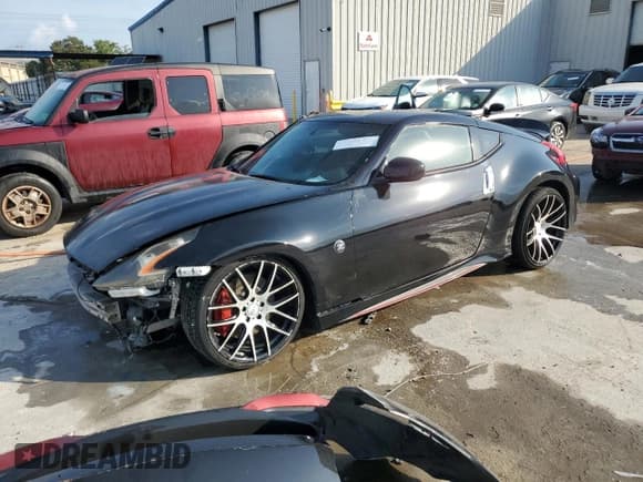 ✅ 2015 Nissan 370Z • VIN: JN1AZ4EH7FM444335 • Лот: 57631935. Опубликован ранее на Copart с пробегом 50 096 миль. Бесплатный доступ к архиву аукционных продаж из США и подробный отчёт об истории автомобиля на DreamBid. Изображение 1.