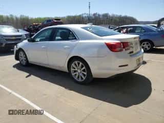 2015 Chevrolet Malibu LT z VIN 1G11D5SL7FF164471, wystawiony jako Copart lot #52012415 z przebiegiem 162 931 mil mil oraz Nie do naprawy • Non repairable. Historia ofert i sprzedaży dostępna na DreamBid. Obrazek 2.