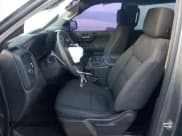 ✅ 2020 Chevrolet Silverado 1500 Custom • VIN: 3GCPWBEK7LG374754 • Lot: 83078394. Wystawiony na Copart z przebiegiem 100 469 mil. Bezpłatny archiwum sprzedaży aukcyjnych z USA i szczegółowy raport historii pojazdu na DreamBid. Zdjęcie 7.