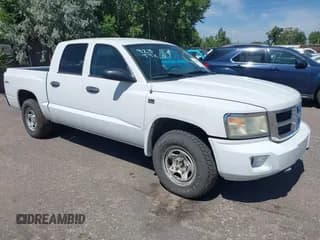 ✅ 2010 Dodge Dakota • VIN: 1D7CW2GP6AS193342 • Лот: 42651558. Опубликован ранее на IAAI с пробегом 126 821 миль. Бесплатный доступ к архиву аукционных продаж из США и подробный отчёт об истории автомобиля на DreamBid. Изображение 1.