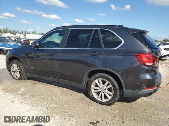 ✅ 2015 BMW X5 sDrive35i • VIN: 5UXKR2C59F0H40321 • Lot: 93063335. Wystawiony na Copart z przebiegiem 152 103 mil. Bezpłatny archiwum sprzedaży aukcyjnych z USA i szczegółowy raport historii pojazdu na DreamBid. Zdjęcie 2.