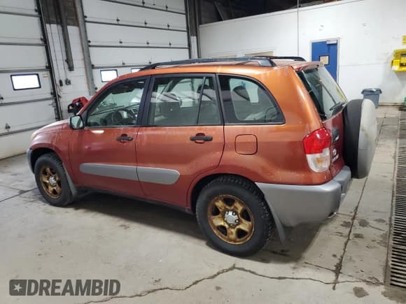 ✅ 2002 Toyota RAV4 • VIN: JTEHH20V820143117 • Lot: 71221445. Listed on Copart with 233,934 mi. Free auction sales archive from the USA and detailed vehicle history report at DreamBid. Image 2.