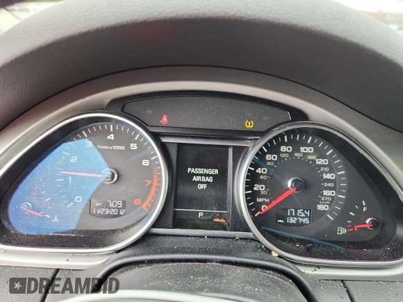 ✅ 2013 Audi Q7 Premium Plus • VIN: WA1LGAFE5DD008735 • Lot: 91108205. Listed on Copart with 132,745 mi. Free auction sales archive from the USA and detailed vehicle history report at DreamBid. Image 9.