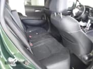 ✅ 2023 Toyota Corolla Cross XLE • VIN: 7MUDAAAGXPV063698 • Lot: 42181158. Wystawiony na IAAI z przebiegiem 22 983 mil. Bezpłatny archiwum sprzedaży aukcyjnych z USA i szczegółowy raport historii pojazdu na DreamBid. Zdjęcie 8.