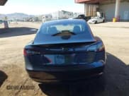✅ 2018 Tesla Model 3 Long Range Battery • VIN: 5YJ3E1EB6JF105837 • Lot: 41763460. Wystawiony na IAAI z przebiegiem 100 387 mil. Bezpłatny archiwum sprzedaży aukcyjnych z USA i szczegółowy raport historii pojazdu na DreamBid. Zdjęcie 16.