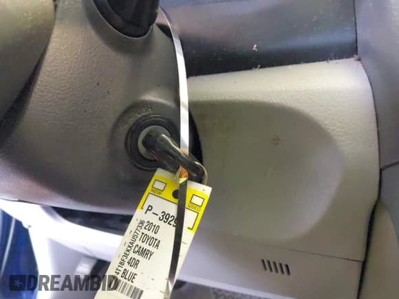 ✅ 2010 Toyota Camry LE • VIN: 4T1BF3EKXAU577336 • Lot: 43568053. Wystawiony na IAAI z przebiegiem 165 943 mil. Bezpłatny archiwum sprzedaży aukcyjnych z USA i szczegółowy raport historii pojazdu na DreamBid. Zdjęcie 11.