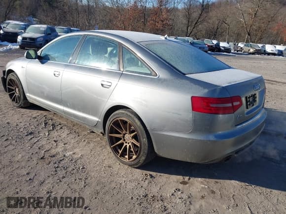 ✅ 2011 Audi A6 Premium Plus • VIN: WAUFGAFB4BN042677 • Lot: 43861073. Listed on IAAI with 123,252 mi. Free auction sales archive from the USA and detailed vehicle history report at DreamBid. Image 3.