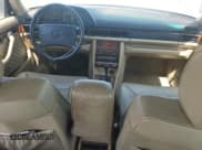 ✅ 1991 Mercedes-Benz 350 • VIN: WDBCB34E0MA587376 • Lot: 62264555. Listed on Copart with 282,391 mi. Free auction sales archive from the USA and detailed vehicle history report at DreamBid. Image 8.